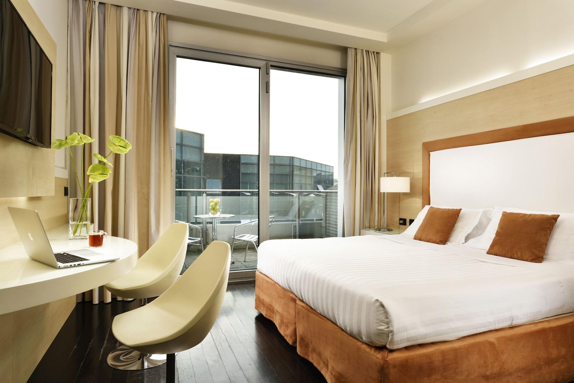 Hotel La Favorita Mantova Luaran gambar