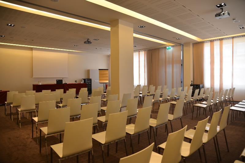 Hotel La Favorita Mantova Luaran gambar