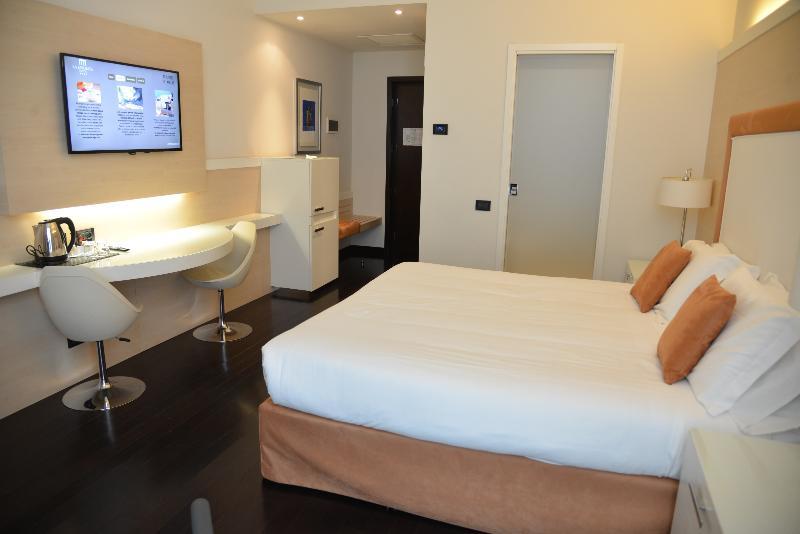 Hotel La Favorita Mantova Luaran gambar